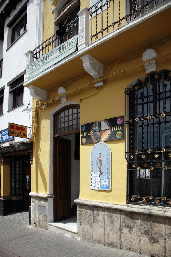 Gasthaus Ananda'S Mundo Orgiva Exterior foto